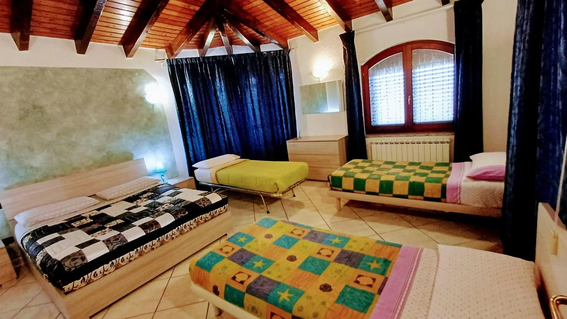 Bed and Breakfast Monti E Mare Lanusei Italia